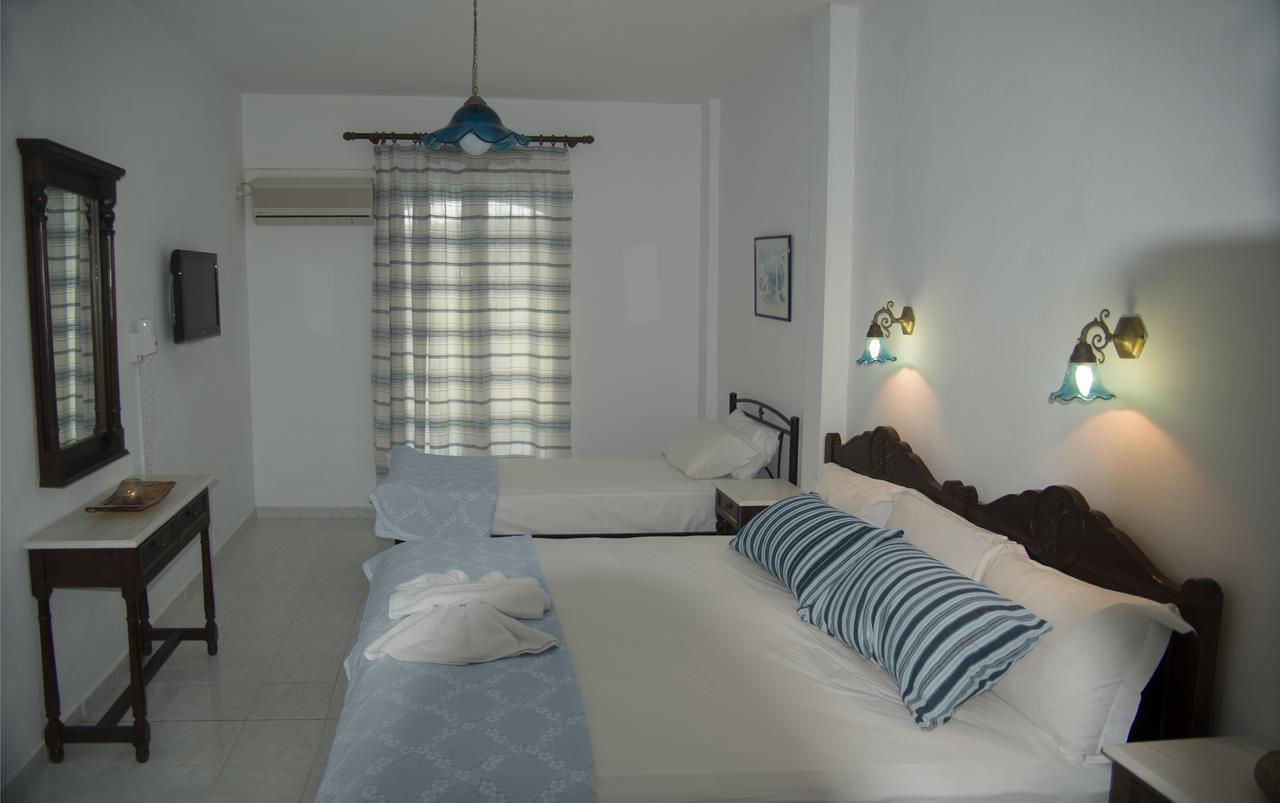 Erato Apartments Batsi Extérieur photo